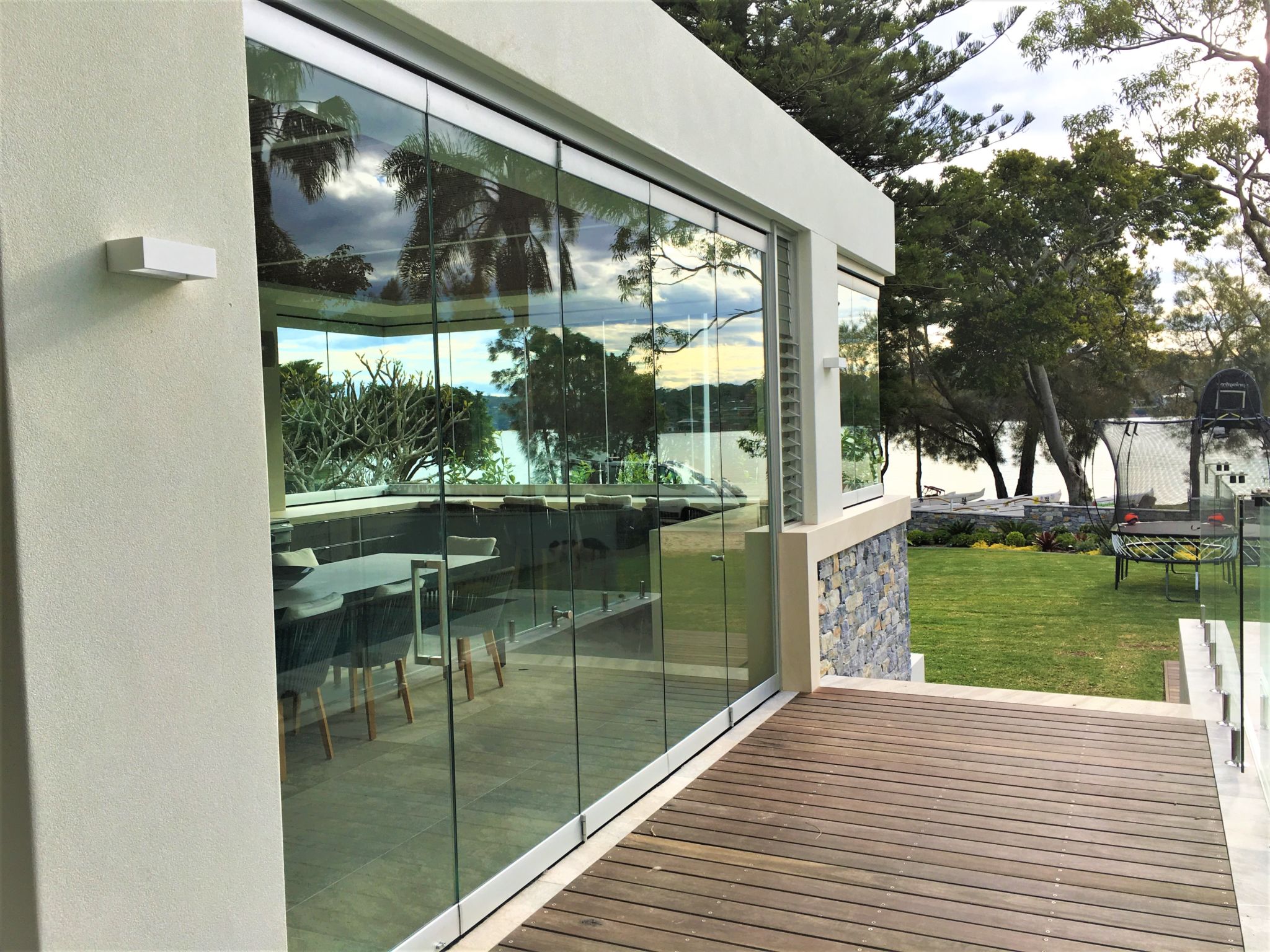 Frameless Glass Walls Residential Murano Glass And Folding Walls